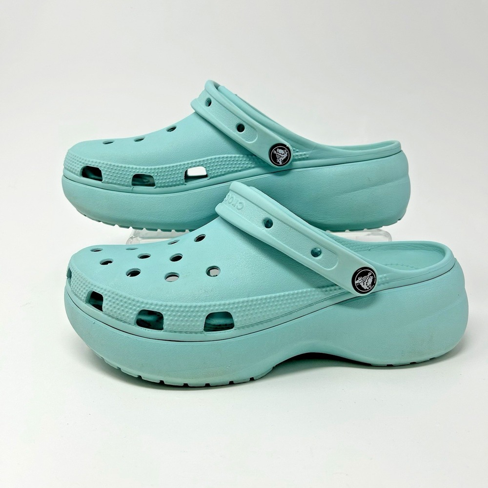Turquoise Teal Blue Classic Platform CROCS Slip-On Clogs Women's 10 Unisex